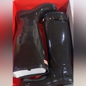 Women’s Hunter rain boots